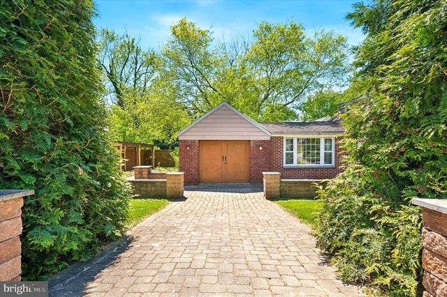 624 CRESSON LN, Morton, PA 19070