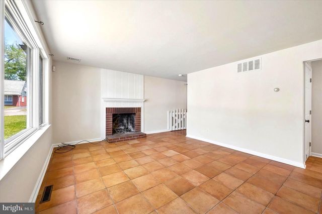 624 CRESSON LN, Morton, PA 19070