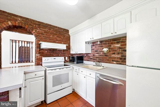 624 CRESSON LN, Morton, PA 19070
