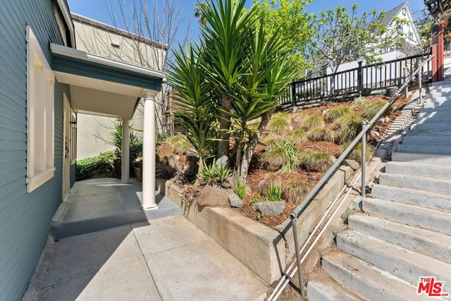 3320 Hamilton Way, Los Angeles, CA 90026