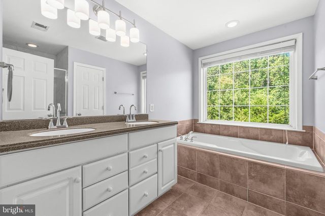 2627 PATRICIA ROBERTS HARRIS PL NE, Washington, DC 20018