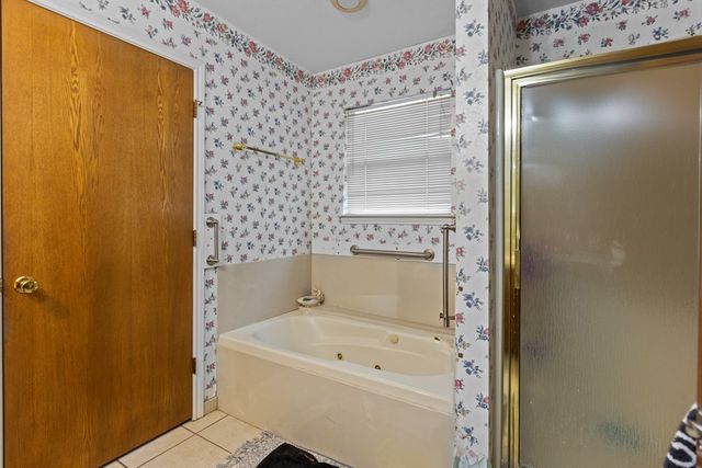 1408 E County Rd 120, Midland, TX 79706