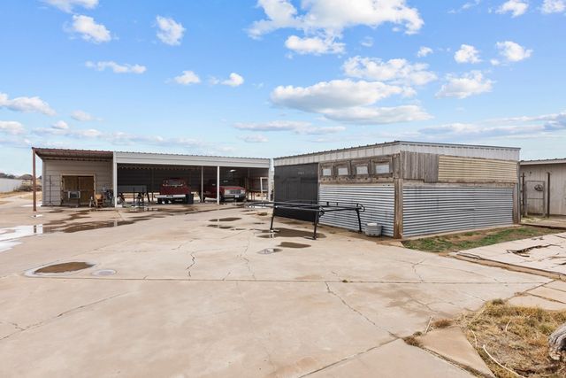 1408 E County Rd 120, Midland, TX 79706