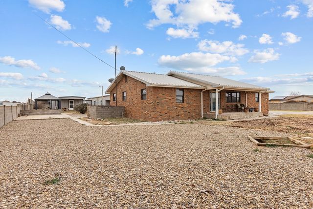 1408 E County Rd 120, Midland, TX 79706