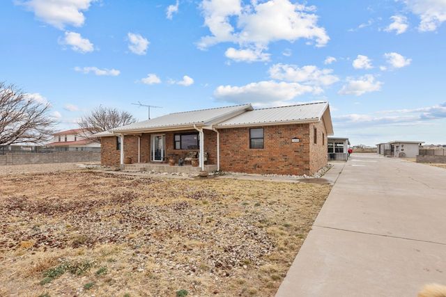 1408 E County Rd 120, Midland, TX 79706