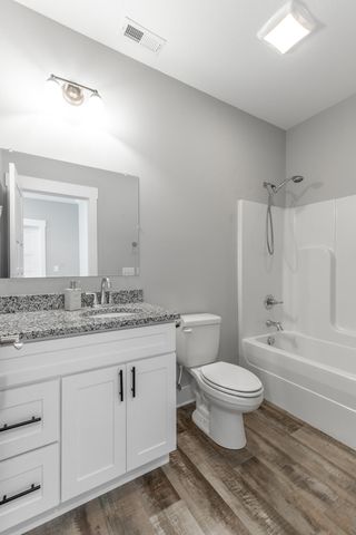 200 Eastview Cove Drive SE, Cleveland, TN 37323