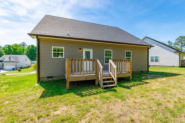 200 Eastview Cove Drive SE, Cleveland, TN 37323