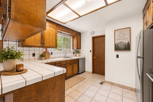 26495 Butterfield Ct, Pioneer, CA 95666
