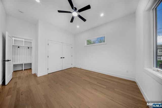 167 Palisades, Emerson, NJ 07630