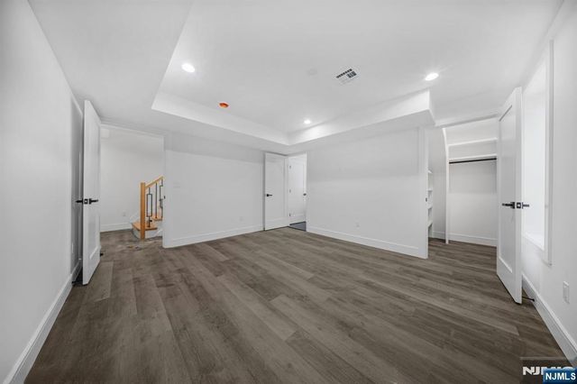 167 Palisades, Emerson, NJ 07630