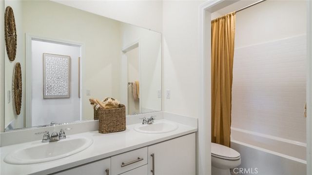2365 Lionheart Drive, Perris, CA 92570
