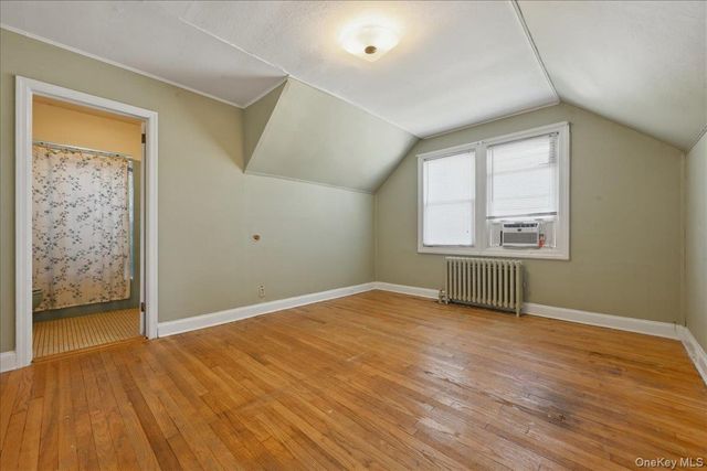 210 Madison Street, Franklin Square, NY 11010