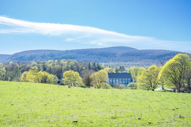 65 Hammertown Road, Salisbury, CT 06068