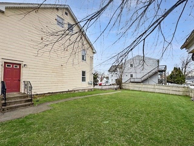 80 Delmont 2, Worcester, MA 01604