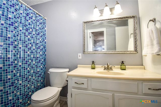 2202 Stagecoach Trail, Temple, TX 76502