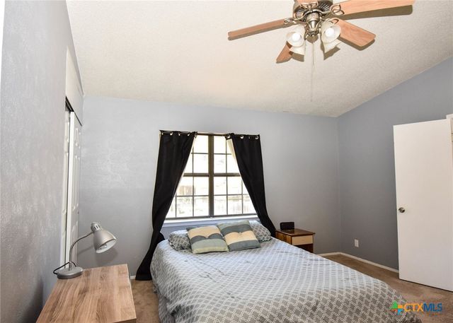 2202 Stagecoach Trail, Temple, TX 76502