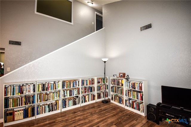 2202 Stagecoach Trail, Temple, TX 76502