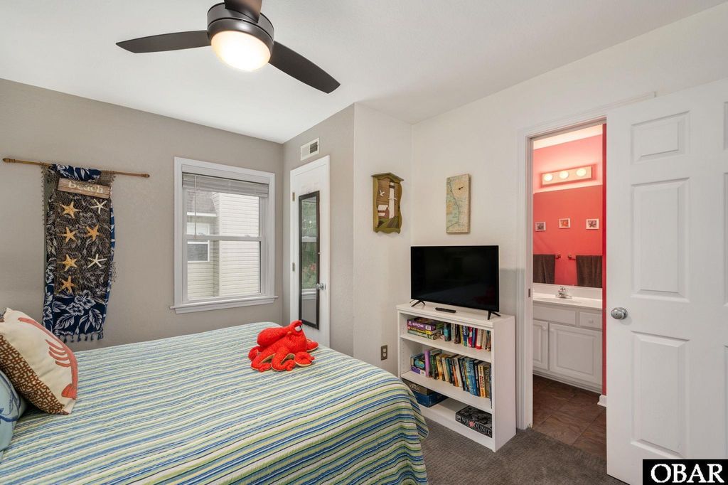 Image 10 of property listing at 204 Landing Lane, Manteo, NC 27954