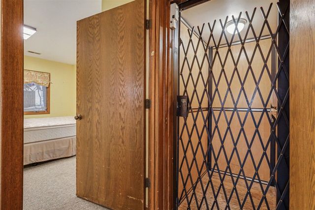 3135 Lakeshore Drive, Muskegon, MI 49441