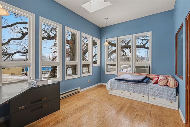 3135 Lakeshore Drive, Muskegon, MI 49441