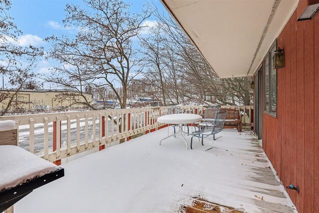 3135 Lakeshore Drive, Muskegon, MI 49441