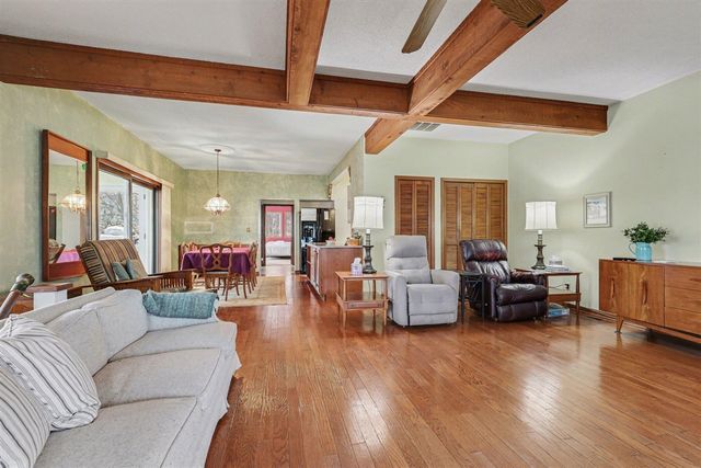 3135 Lakeshore Drive, Muskegon, MI 49441