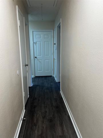 4112 19th Street N, Texas City, TX 77590