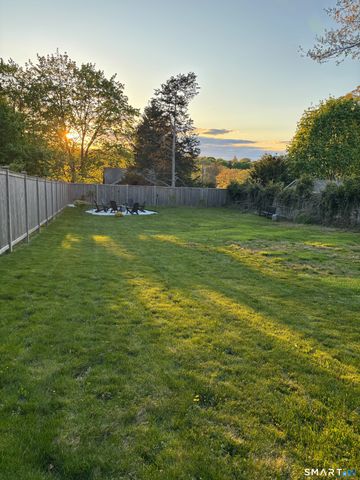 19 Draper Avenue, Meriden, CT 06450