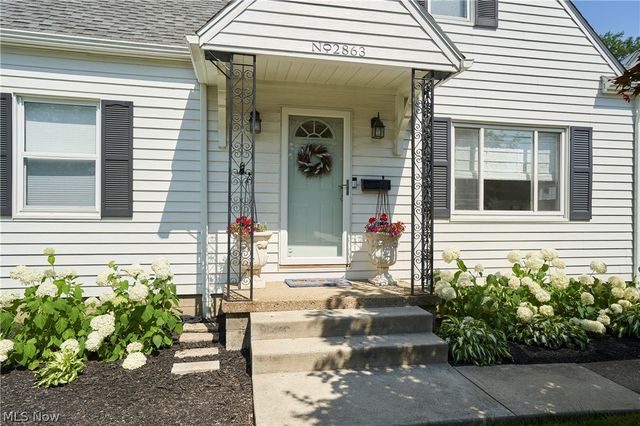 2863 11th Street, Cuyahoga Falls, OH 44221
