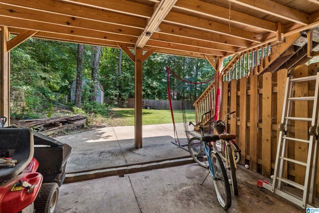180 WOODBURY DRIVE, Sterrett, AL 35147