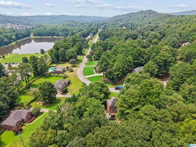 180 WOODBURY DRIVE, Sterrett, AL 35147