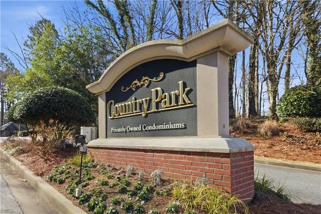 2204 Country Park SE Drive, Smyrna, GA 30080