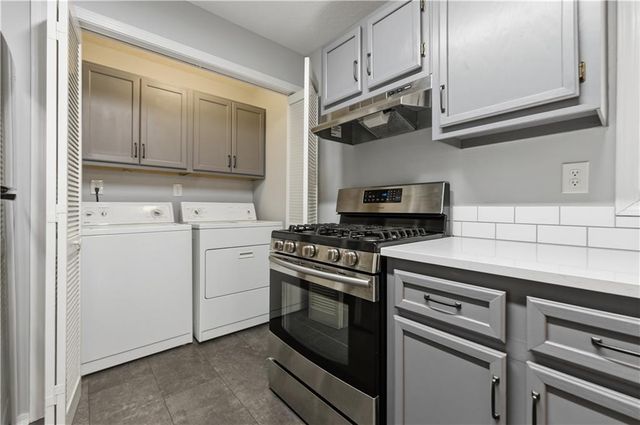 2204 Country Park SE Drive, Smyrna, GA 30080