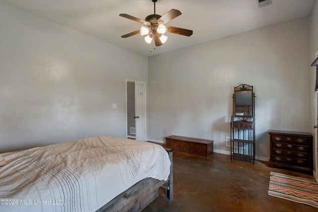 650 Fairway Drive, Hernando, MS 38632