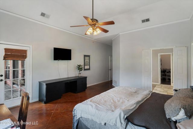 650 Fairway Drive, Hernando, MS 38632