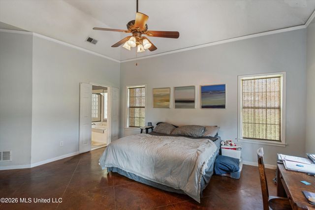 650 Fairway Drive, Hernando, MS 38632