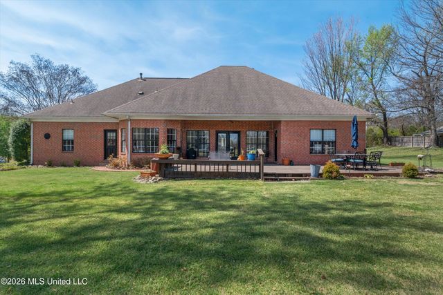 650 Fairway Drive, Hernando, MS 38632