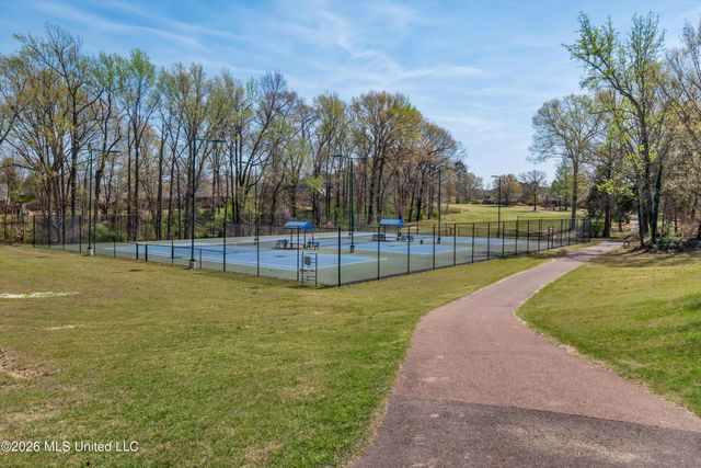 650 Fairway Drive, Hernando, MS 38632