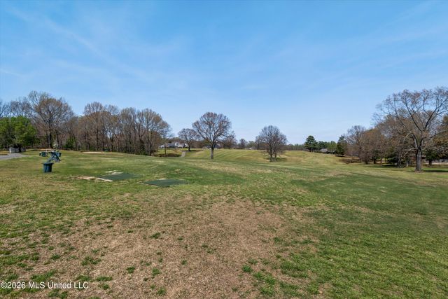 650 Fairway Drive, Hernando, MS 38632