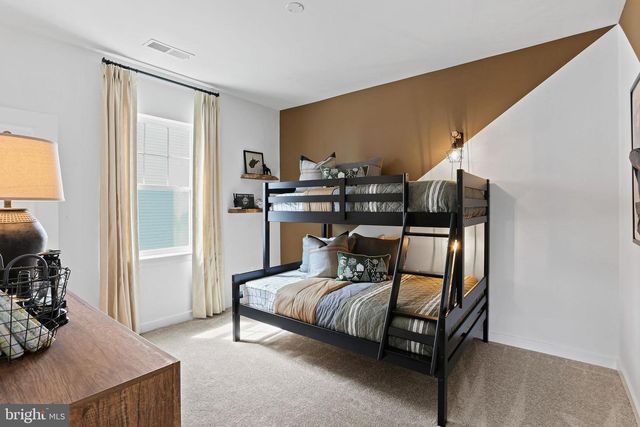 414 SILVER BIRCH DR #LAUREL LOT 243, Ranson, WV 25438