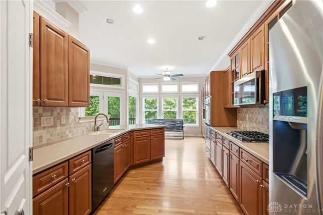 1469 Shaker Run Boulevard, Lebanon, OH 45036