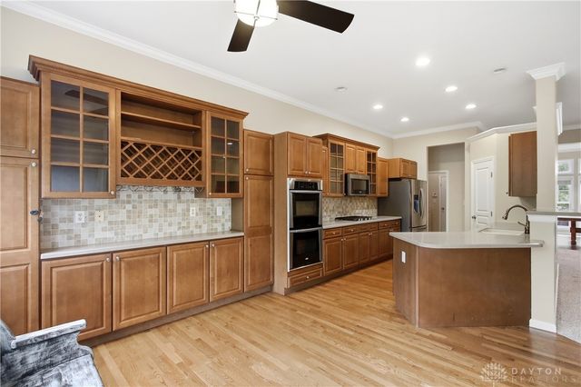 1469 Shaker Run Boulevard, Lebanon, OH 45036