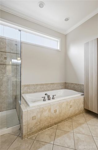1469 Shaker Run Boulevard, Lebanon, OH 45036