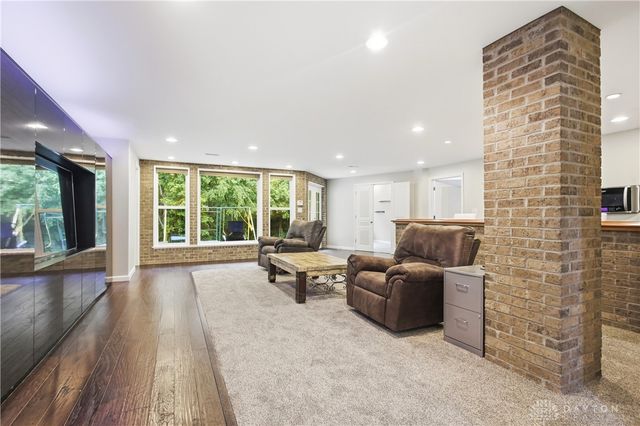 1469 Shaker Run Boulevard, Lebanon, OH 45036