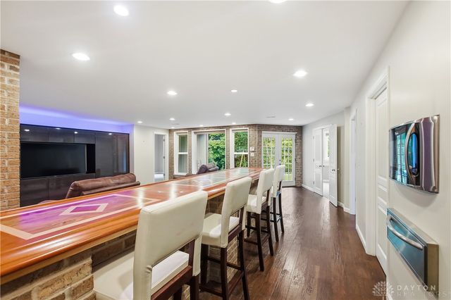 1469 Shaker Run Boulevard, Lebanon, OH 45036