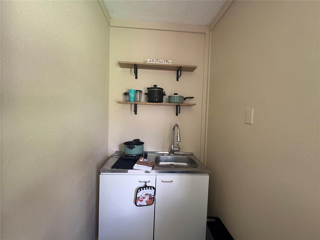 14413-B HERTHA AVENUE, Orlando, FL 32826
