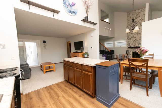 4508 80th Place, Urbandale, IA 50322