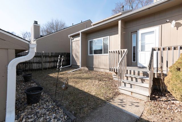 4508 80th Place, Urbandale, IA 50322