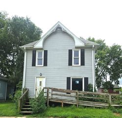 56 Lafayette Street, Waterloo, IA 50703