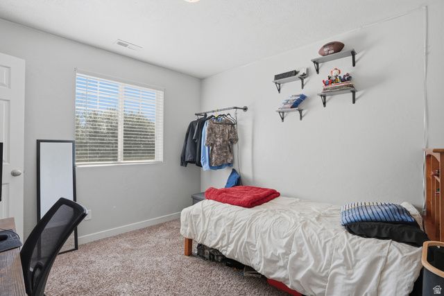 1049 W STONEHAVEN DR, North Salt Lake, UT 84054